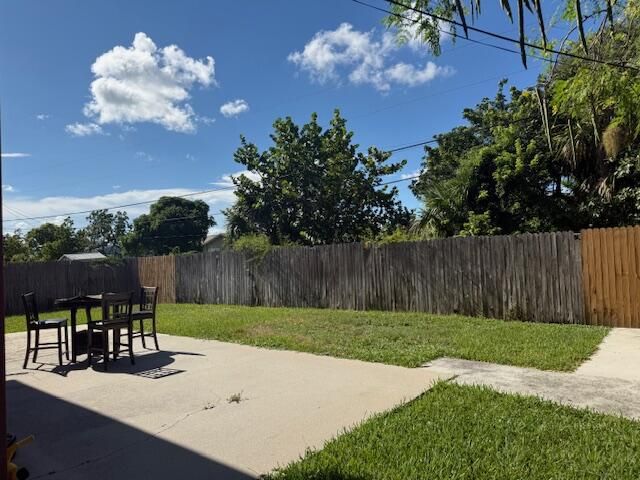 Home for rent at 1390 W 33rd Street - photo 6450241