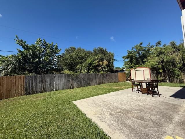 Home for rent at 1390 W 33rd Street - photo 6837005