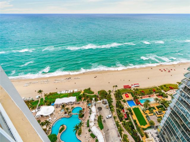 condo for sale in Sunny Isles Beach - 18001 Collins Ave 811 - MondialRealty