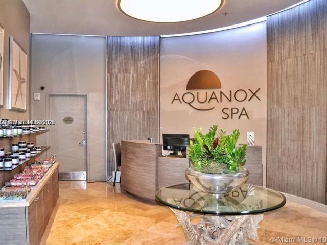 condo for sale in Sunny Isles Beach - 18001 Collins Ave 811 - MondialRealty