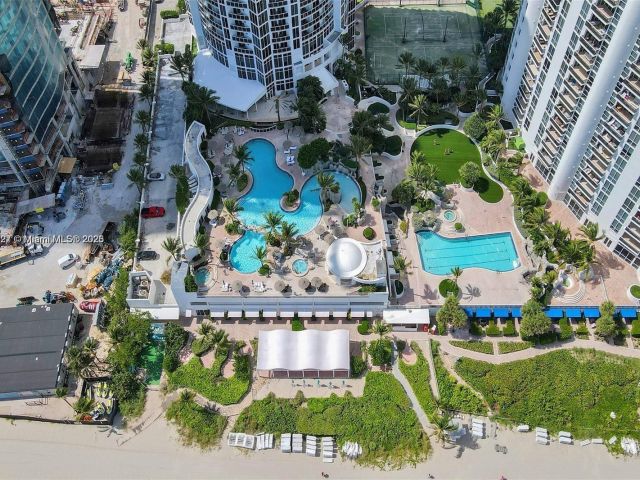 condo for sale in Sunny Isles Beach - 18001 Collins Ave 811 - MondialRealty