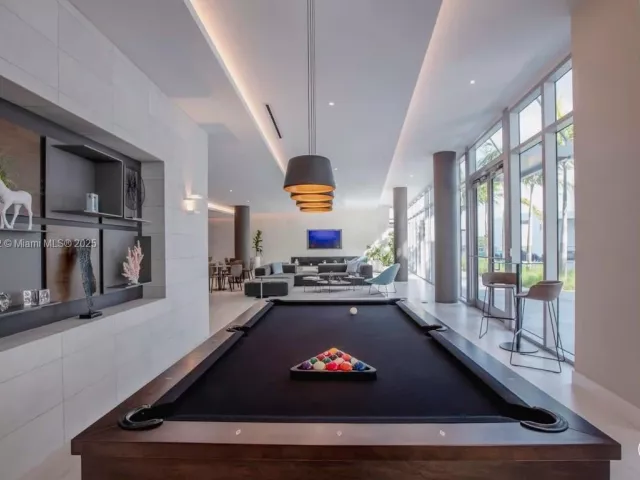 Apartment for rent  Unit #N-1009 - photo 6407927