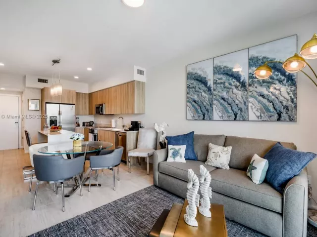 Apartment for rent  Unit #N-1009 - photo 6407932