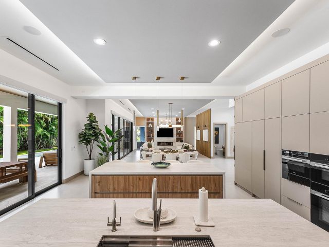 Home for sale at 499 NE 4th Street - photo 6932519