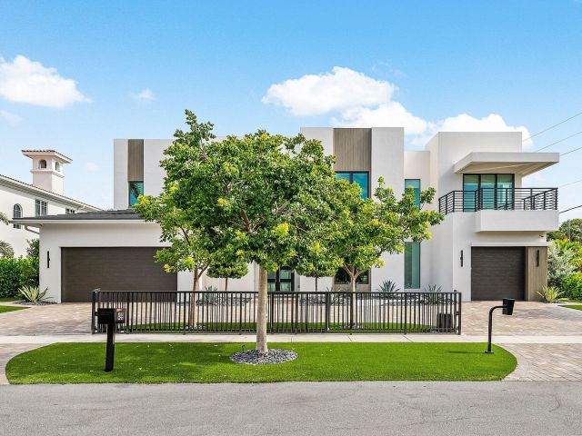 Home for sale at 499 NE 4th Street - photo 6932537