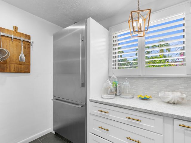 Home for sale at 528 32nd Street - photo 6413940