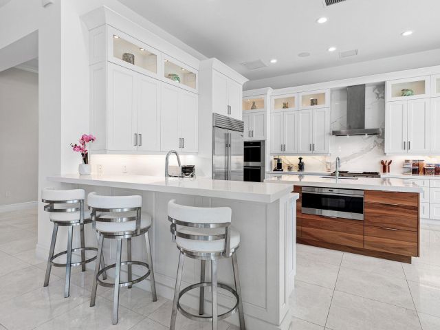 Home for sale at 9297 Tropez Lane - photo 6407439