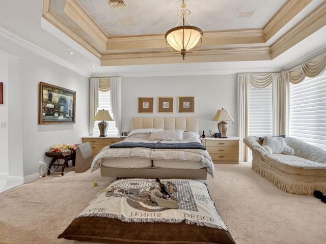 Home for sale at 6981 Lions Head Lane - photo 6409863