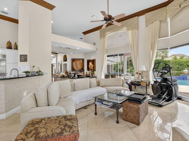 Home for sale at 6981 Lions Head Lane - photo 6409869