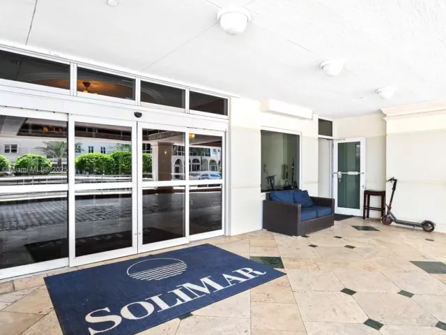 2-bedroom condo for sale in Surfside - 9595 Collins Ave N7-D - MondialRealty