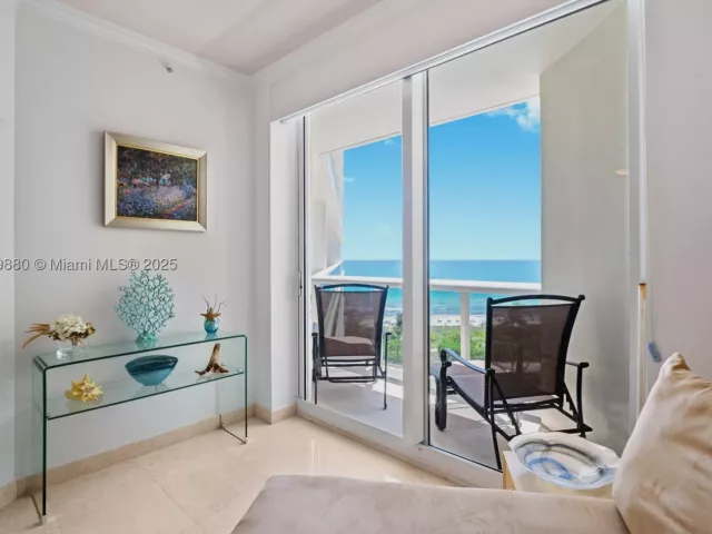 2-bedroom condo for sale in Surfside - 9595 Collins Ave N7-D - MondialRealty