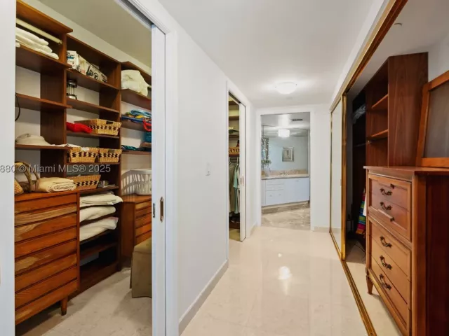 2-bedroom condo for sale in Surfside - 9595 Collins Ave N7-D - MondialRealty