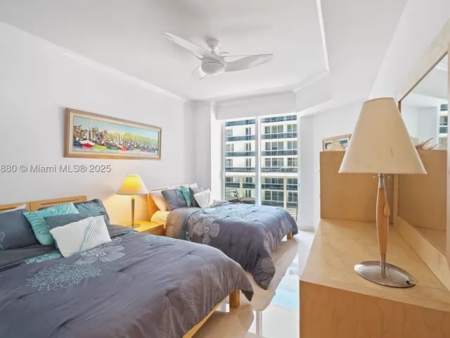 2-bedroom condo for sale in Surfside - 9595 Collins Ave N7-D - MondialRealty