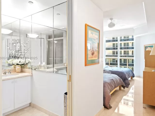 2-bedroom condo for sale in Surfside - 9595 Collins Ave N7-D - MondialRealty
