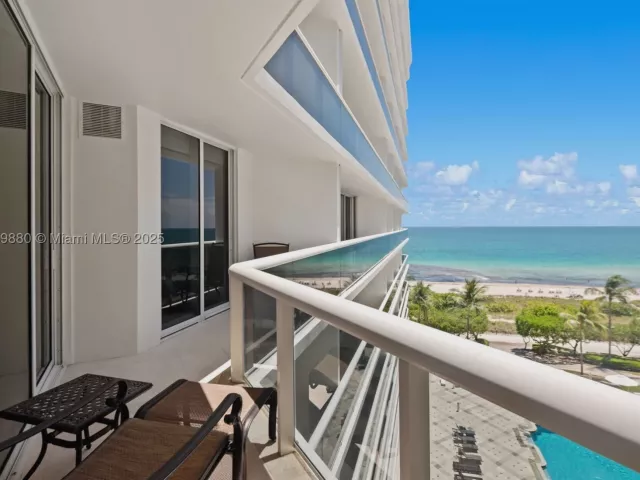 2-bedroom condo for sale in Surfside - 9595 Collins Ave N7-D - MondialRealty