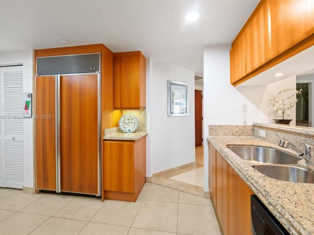 Apartment for sale  Unit #N7-D - photo 6408504
