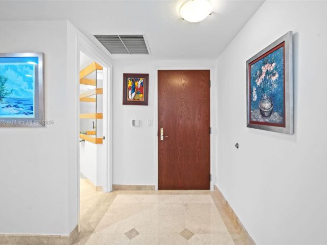Apartment for sale  Unit #N7-D - photo 6408514