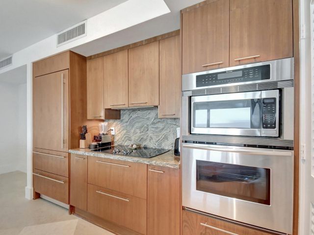 Apartment for rent  Unit #1001 - photo 6426649