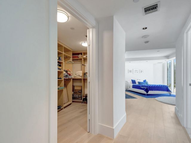 Apartment for rent  Unit #1001 - photo 6426660