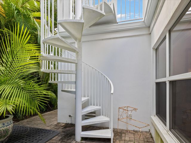 Home for rent at 202 32nd Street - photo 6408653