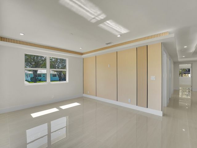 Home for sale at 928 Market Street - photo 6407624