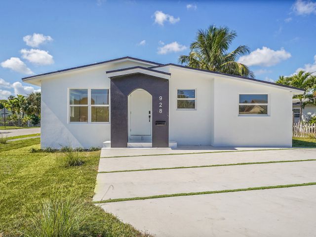 Home for sale at 928 Market Street - photo 6407627