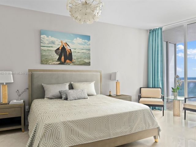 Apartment for rent  Unit #907 - photo 6409772