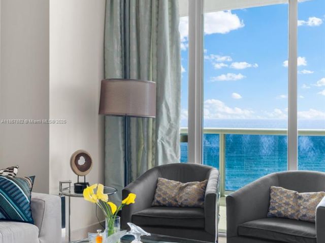 Apartment for rent  Unit #907 - photo 6409774