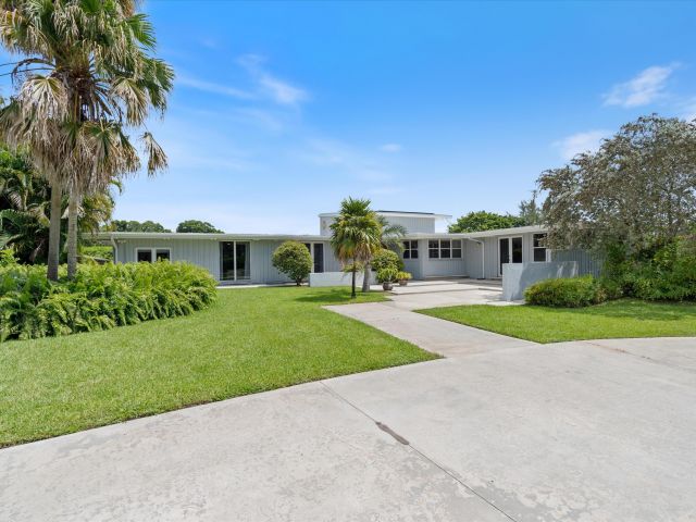 Home for sale at 3523 Lone Pine Road - photo 6437337