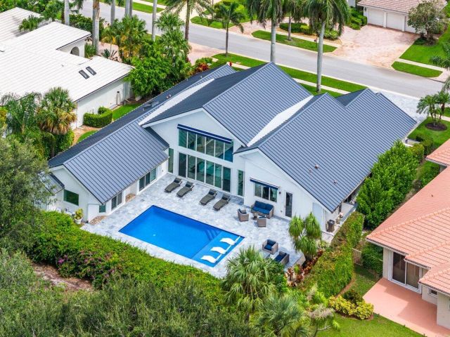 Home for sale at 4564 Bocaire Boulevard - photo 6409525