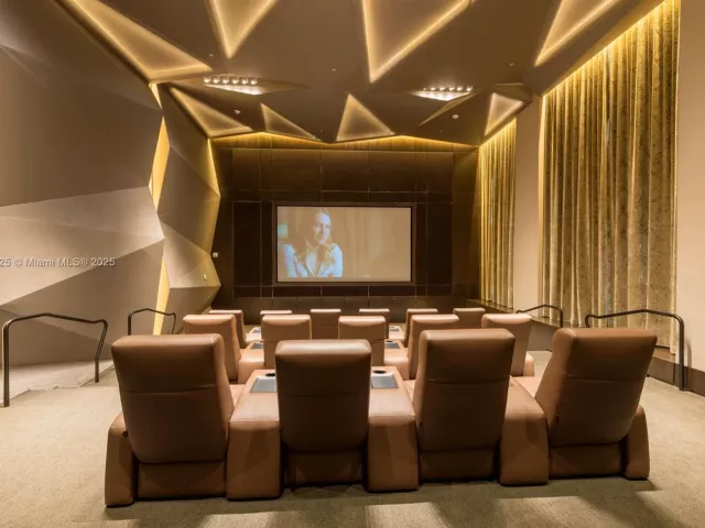 Apartment for sale  Unit #802 - photo 6412625