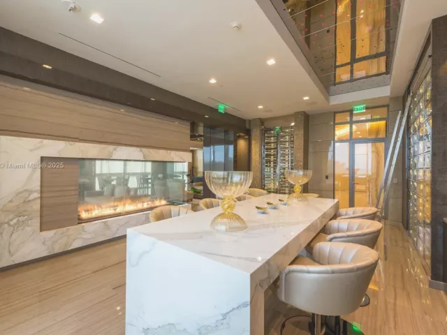 Apartment for rent  Unit #802 - photo 6412611