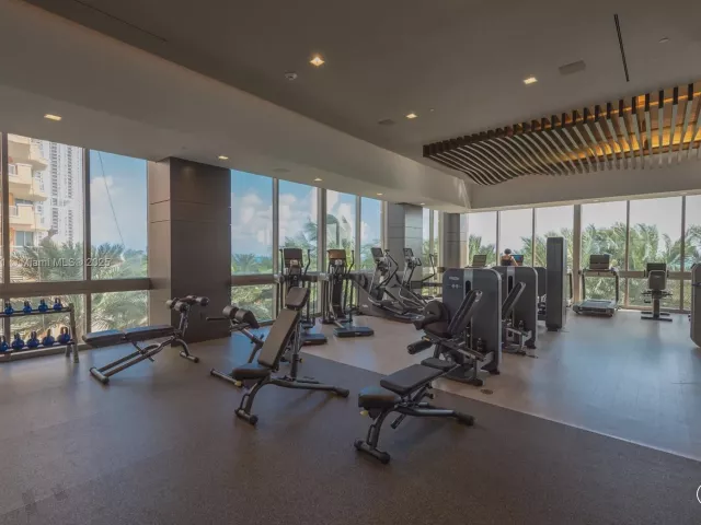 Apartment for rent  Unit #802 - photo 6412608