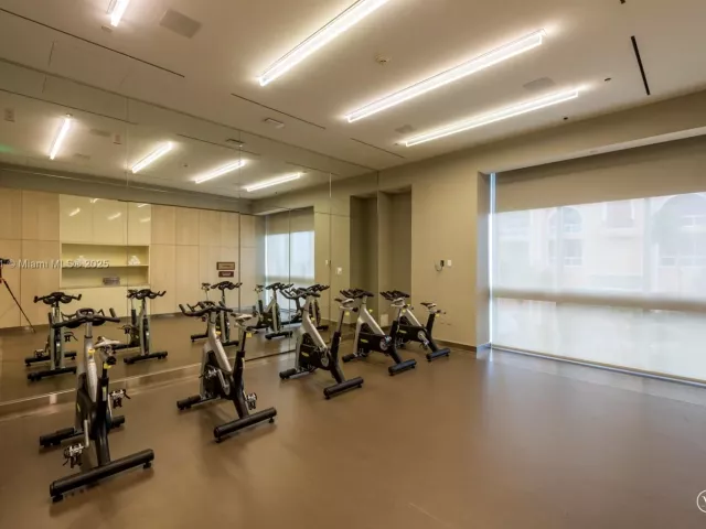 Apartment for rent  Unit #802 - photo 6412609