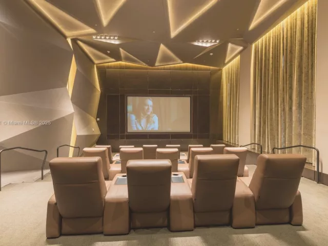 Apartment for rent  Unit #802 - photo 6412610