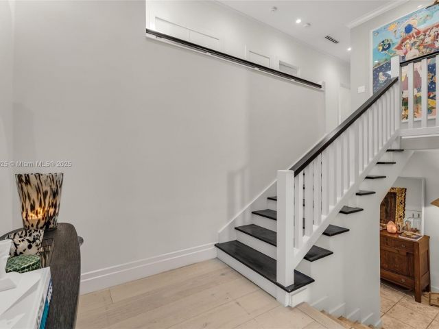 Home for sale at 285 W Enid Dr - photo 6410962