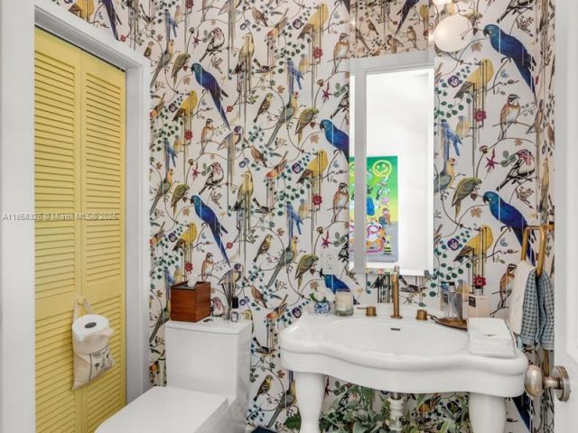 Home for sale at 285 W Enid Dr - photo 6410970