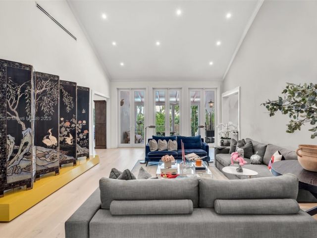 Home for sale at 285 W Enid Dr - photo 6410976