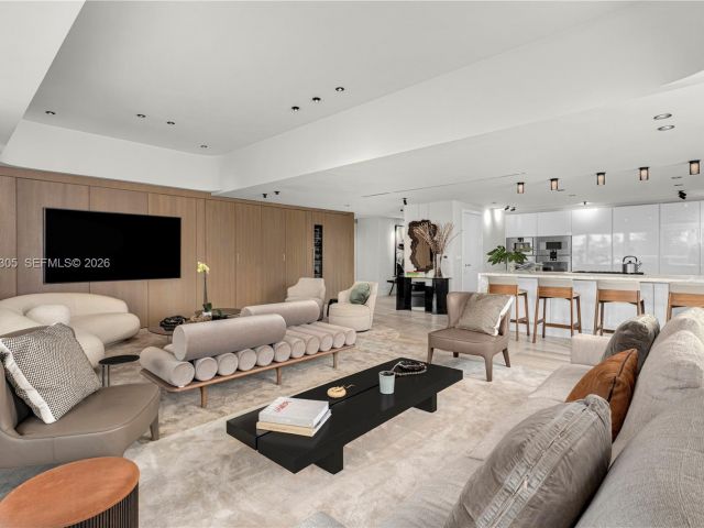 Apartment for sale  Unit #421 - photo 6425383