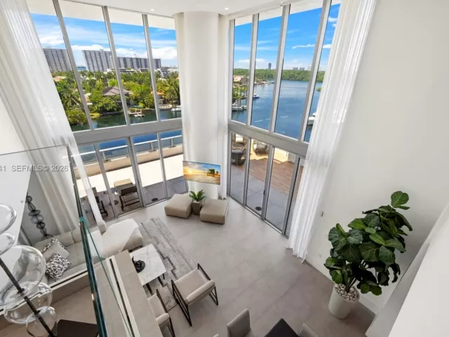 4-bedroom condo for sale in Sunny Isles Beach - 330 Sunny Isles Blvd 5-502 - MondialRealty