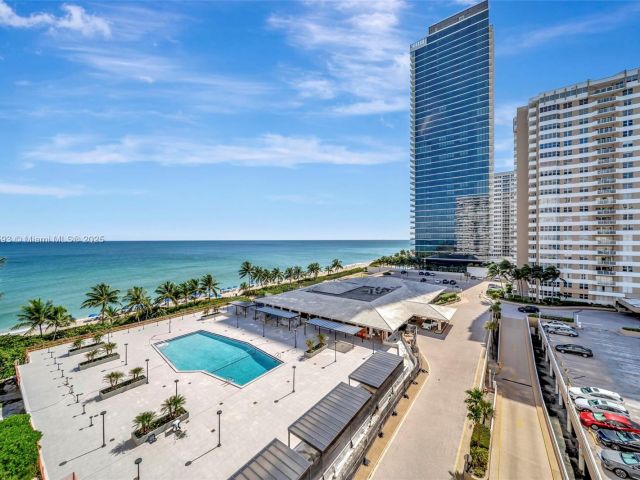 2-bedroom condo for rent in Hallandale Beach - 1950 S Ocean Dr 7G - MondialRealty