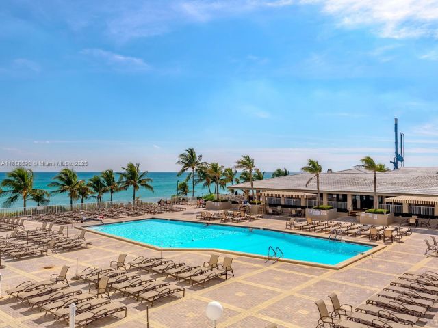 2-bedroom condo for rent in Hallandale Beach - 1950 S Ocean Dr 7G - MondialRealty