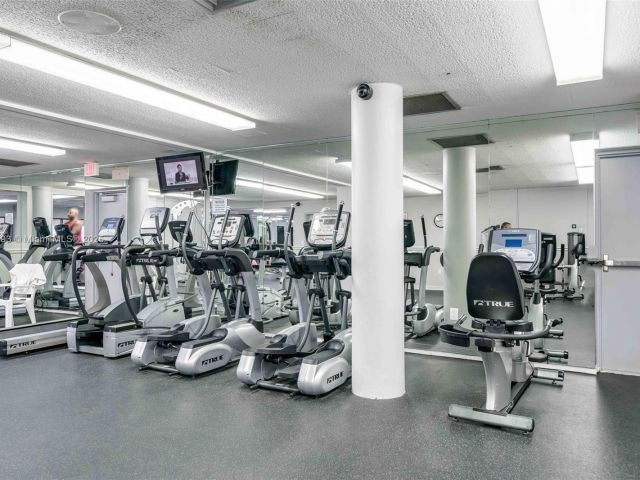 2-bedroom condo for rent in Hallandale Beach - 1950 S Ocean Dr 7G - MondialRealty