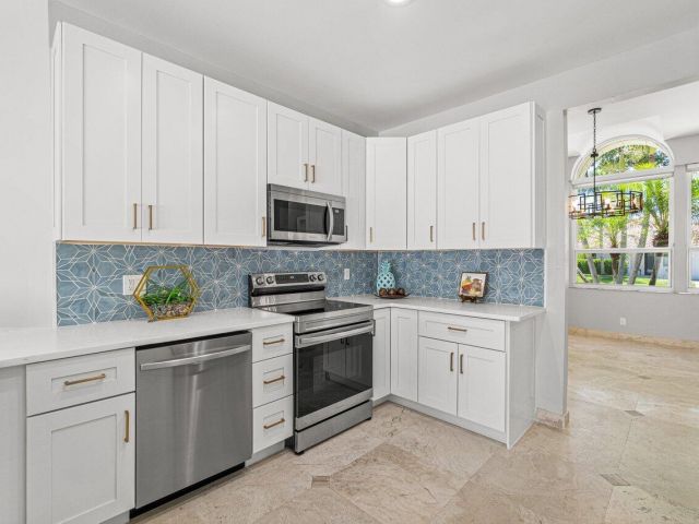 Home for rent at 2875 NW 29th Drive - photo 6755031