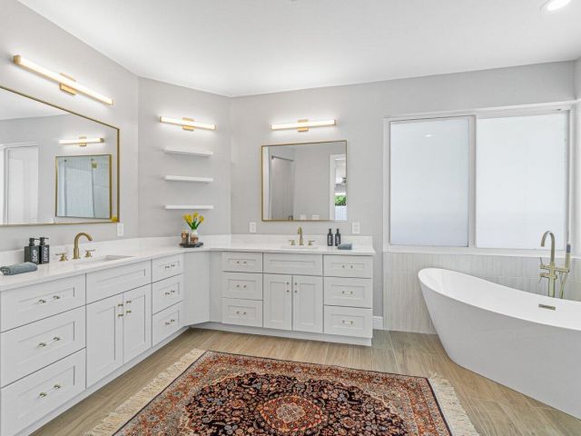 Home for rent at 2875 NW 29th Drive - photo 6755039