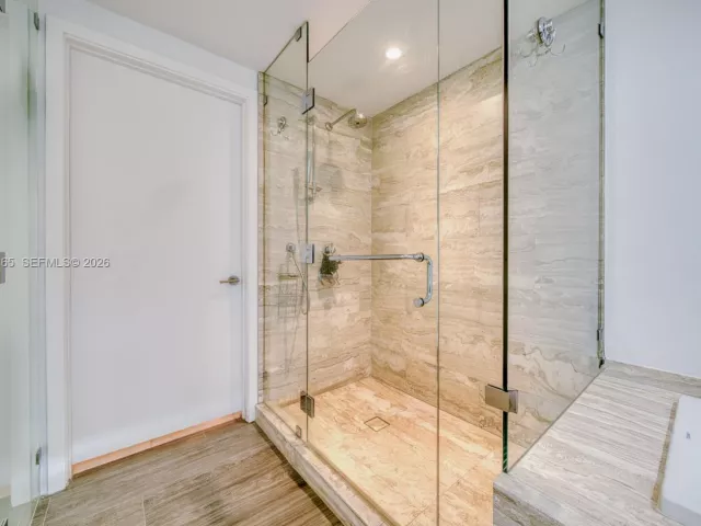 Apartment for sale  Unit #405 - photo 6530175