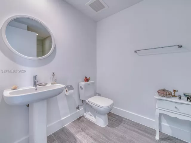 Apartment for sale  Unit #405 - photo 6417571