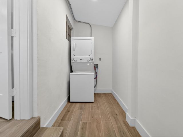 Home for rent at 326 191st Street - photo 6415306