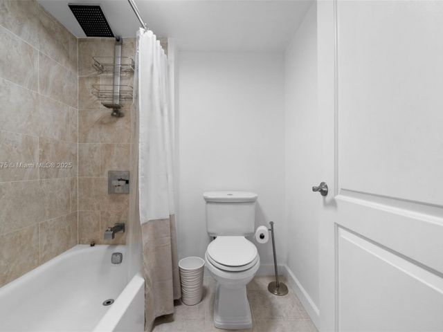 Apartment for rent  Unit #1914 - photo 7437170