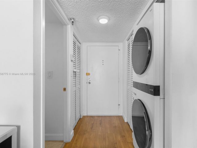 Apartment for rent  Unit #1914 - photo 7437171